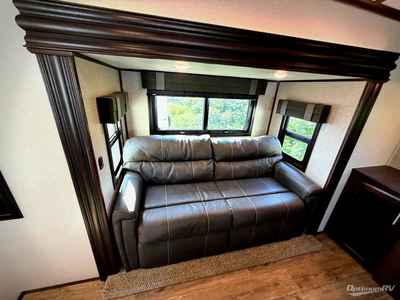 2019 Jayco North Point 387RDFS Photo 12