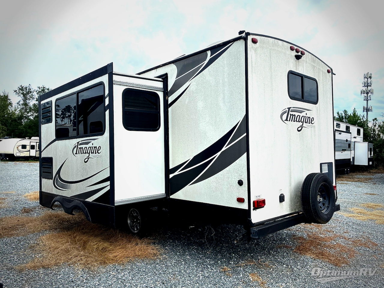 2016 Grand Design Imagine 2150RB Photo 3