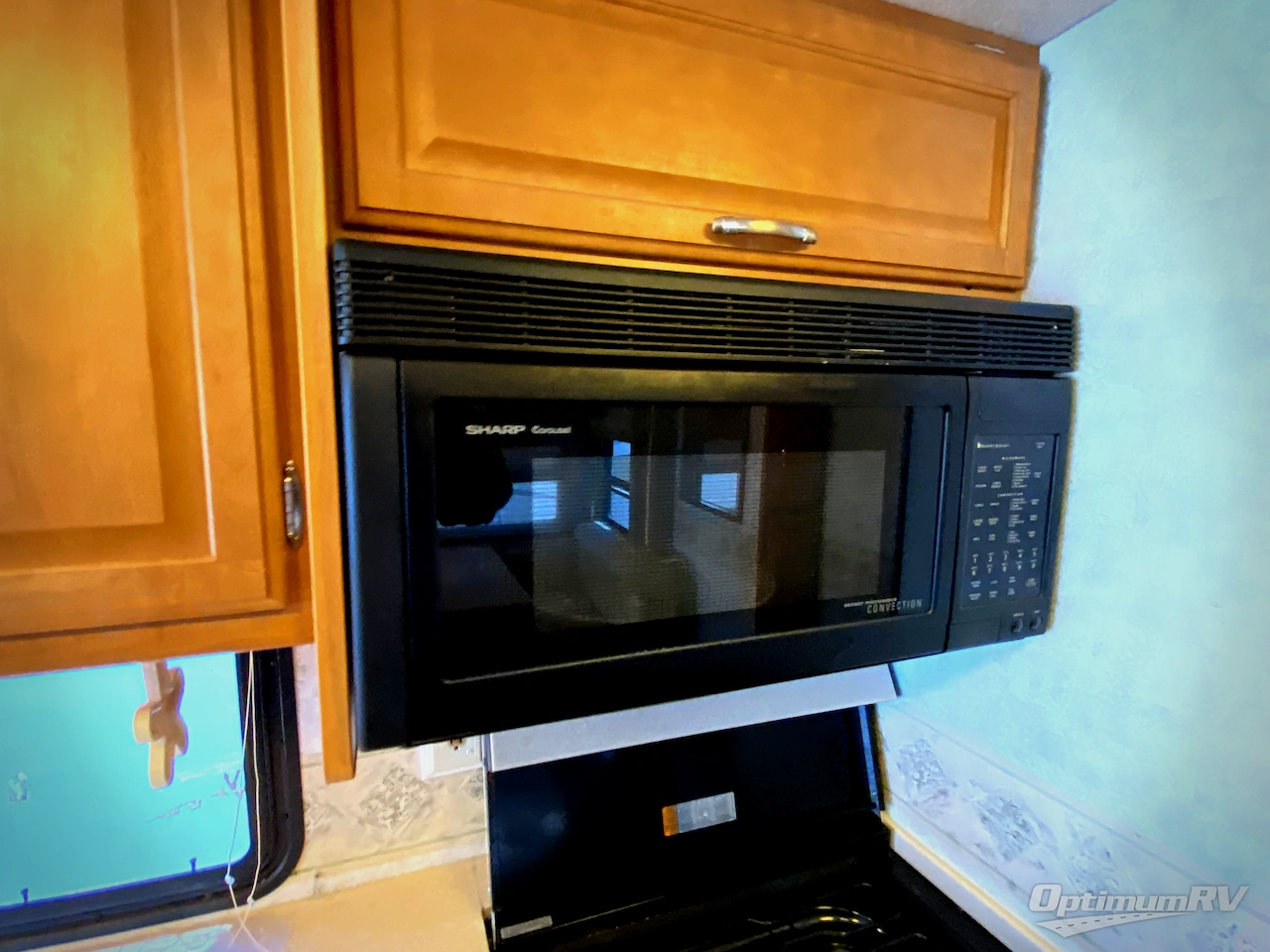 2006 Winnebago Voyage 31W Photo 18