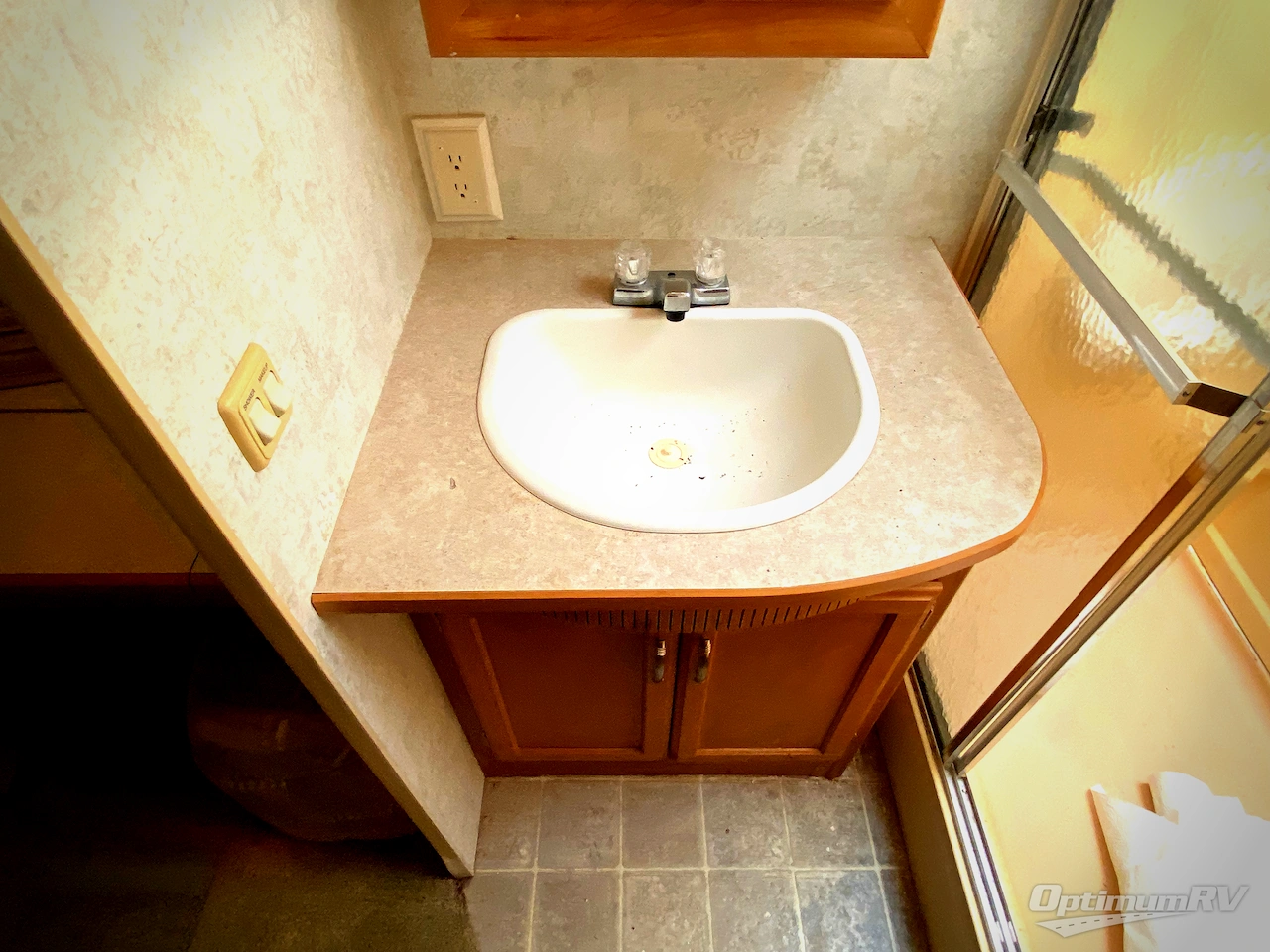 2006 Winnebago Voyage 31W Photo 24