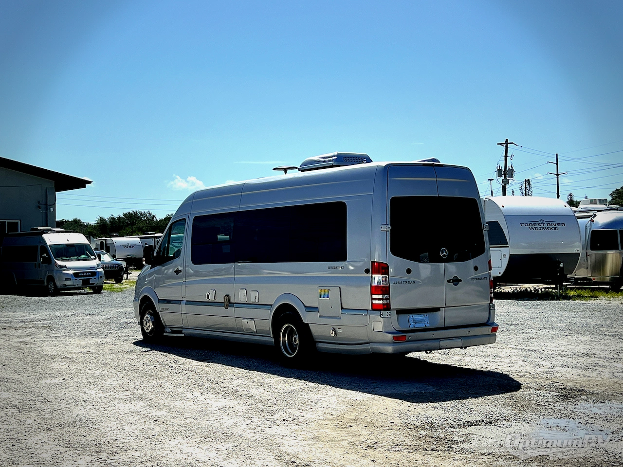 2016 Airstream Interstate Lounge EXT Lounge EXT Photo 3