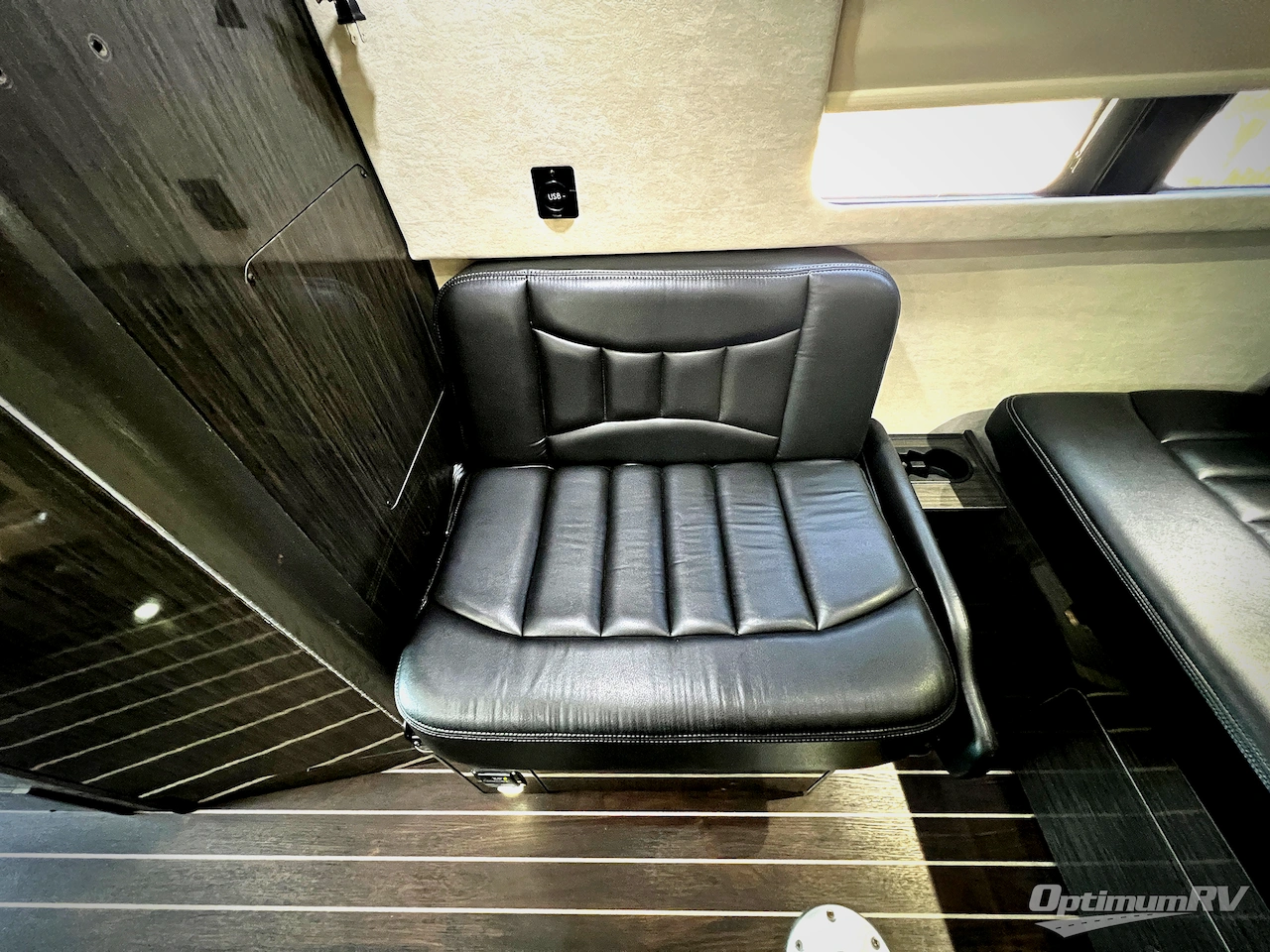 2016 Airstream Interstate Lounge EXT Lounge EXT Photo 12