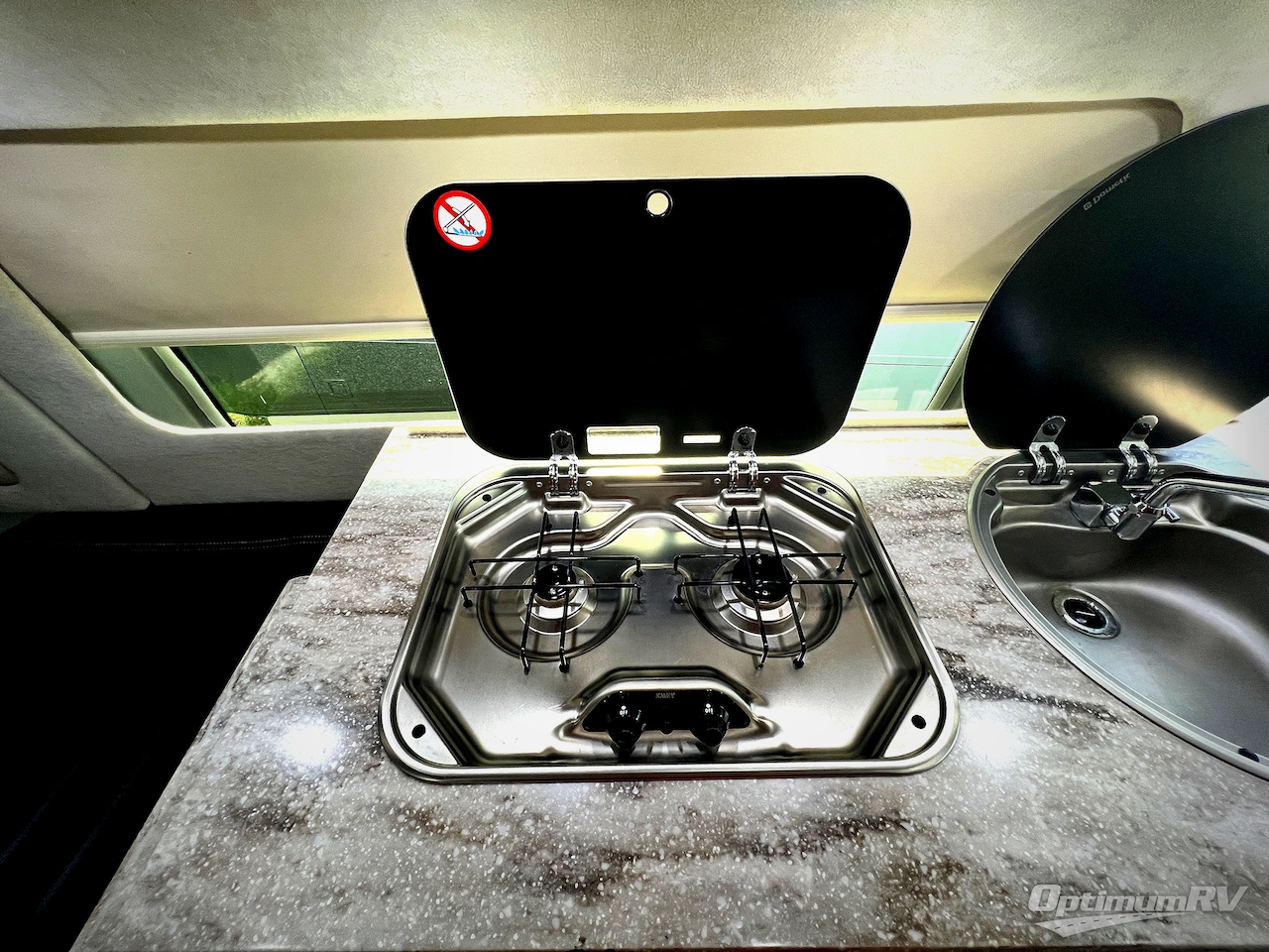 2016 Airstream Interstate Lounge EXT Lounge EXT Photo 17