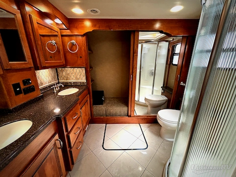 2013 Holiday Rambler Endeavor 43DFT RV Photo 4