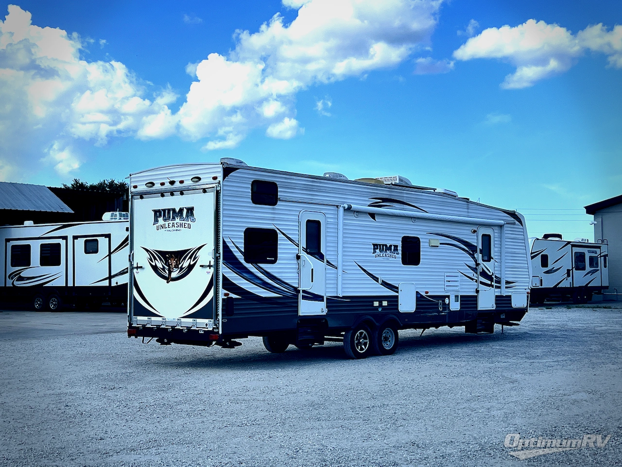 2014 Palomino Puma Unleashed 32-TFB Photo 2