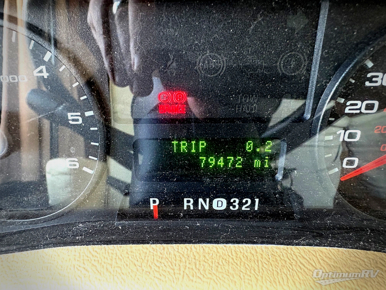 2012 Winnebago Adventurer 37F Photo 5