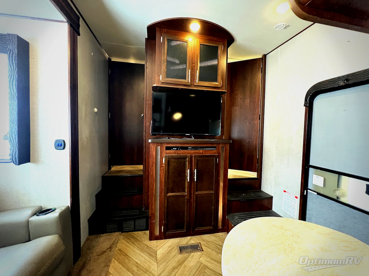 2018 Forest River Vengeance 320A Photo 14