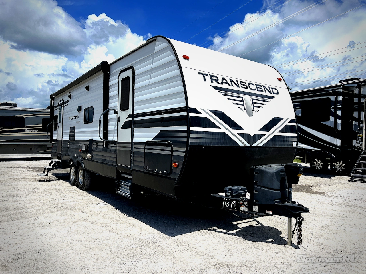 2019 Grand Design Transcend 26RLS Photo 1