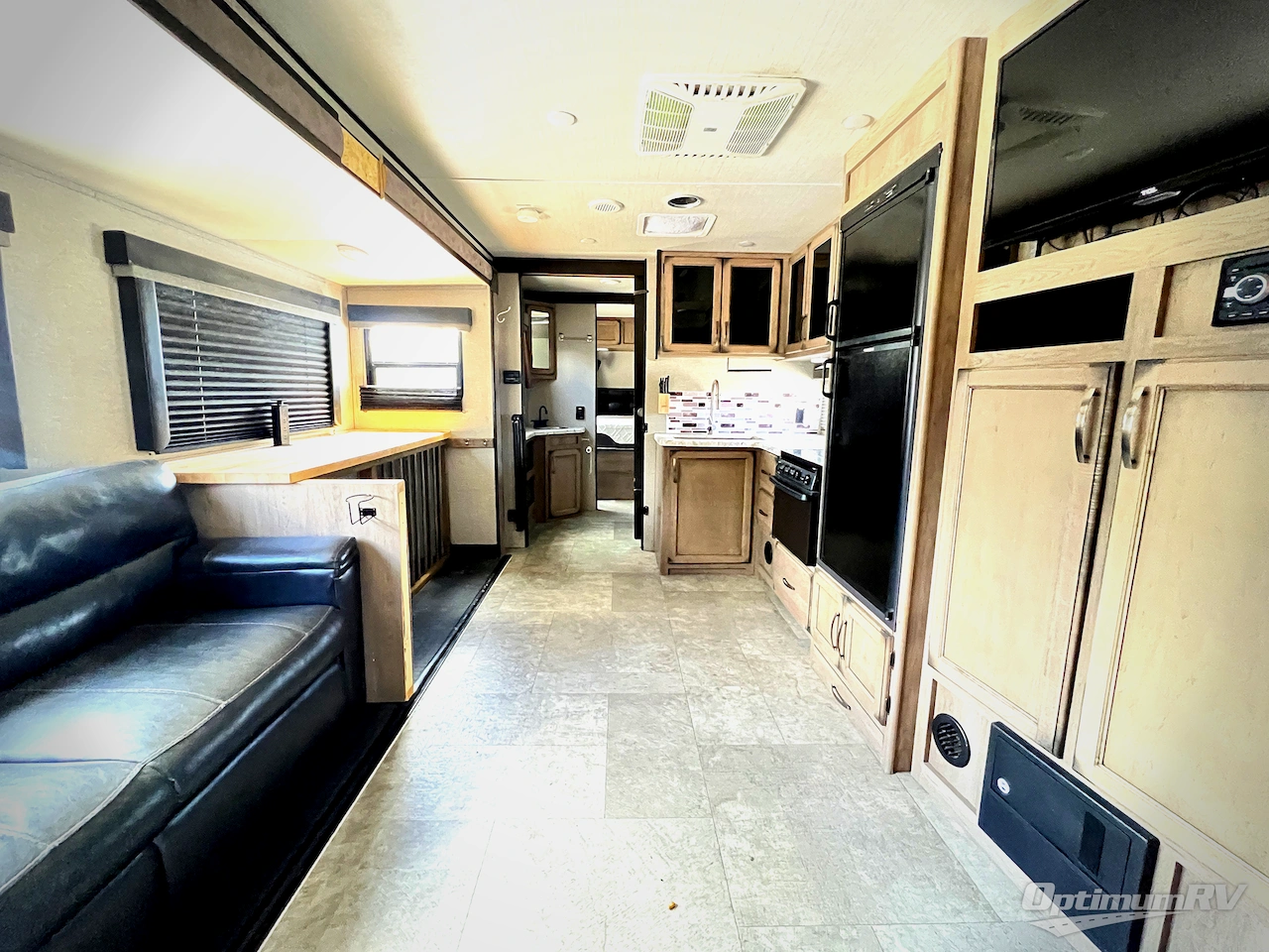 2019 Grand Design Transcend 26RLS Photo 5