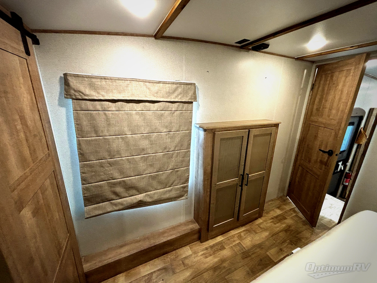 2021 Keystone Arcadia 3660RL Photo 12