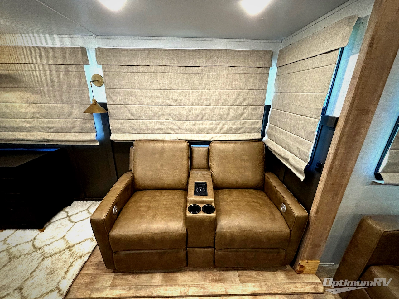 2021 Keystone Arcadia 3660RL Photo 18