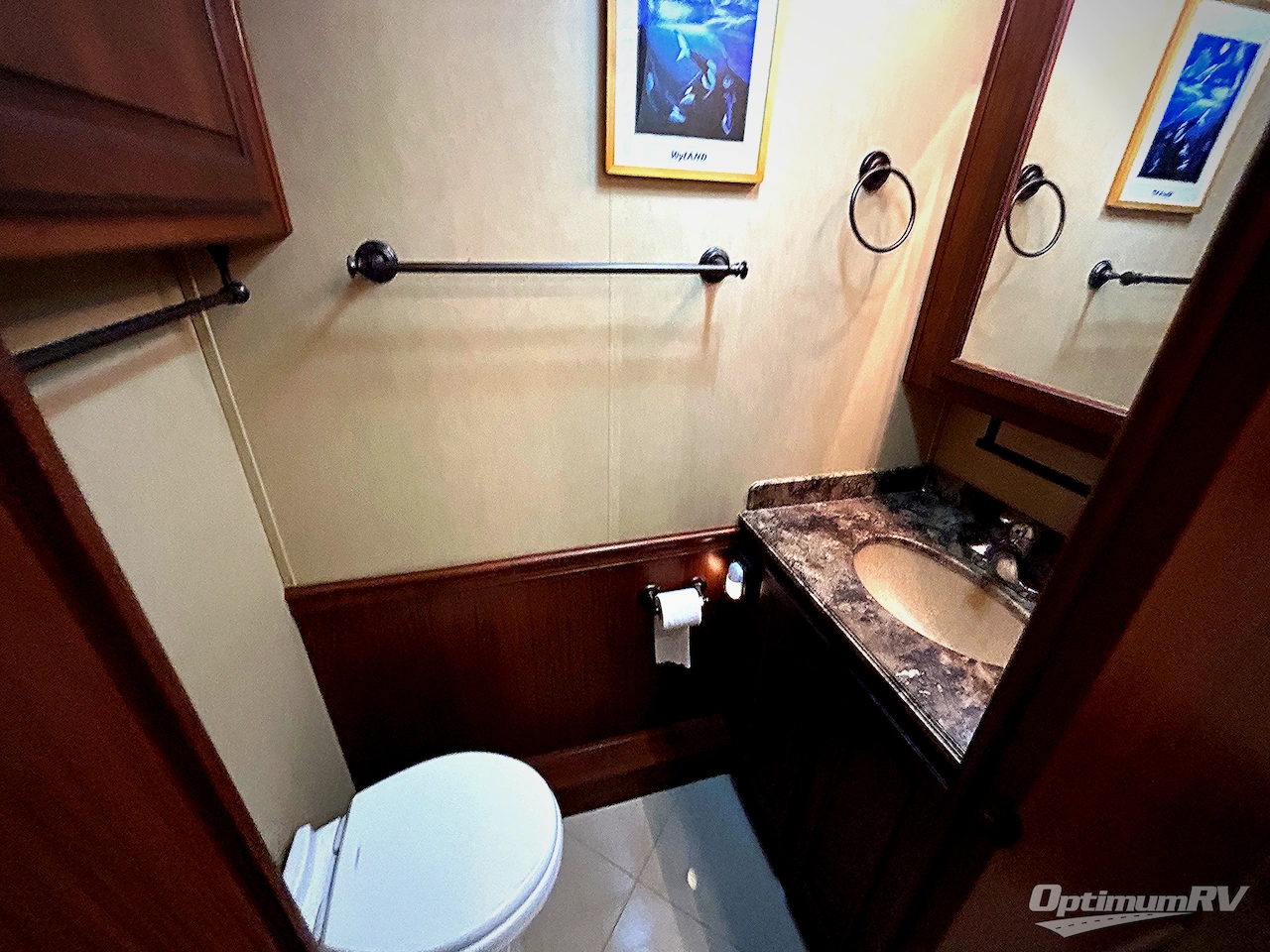 2014 Forest River Berkshire 390FL Photo 17