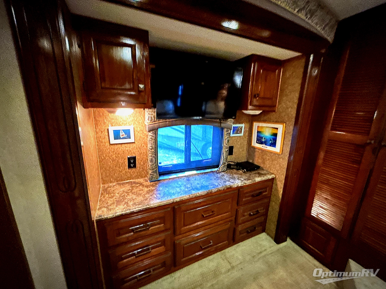 2014 Forest River Berkshire 390FL Photo 21