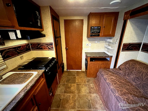 2013 Skyline Nomad Joey Select 271 RV Photo 2