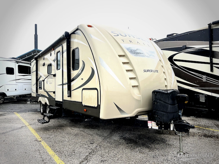 2017 CrossRoads Sunset Trail Super Lite ST250RB RV Photo 1