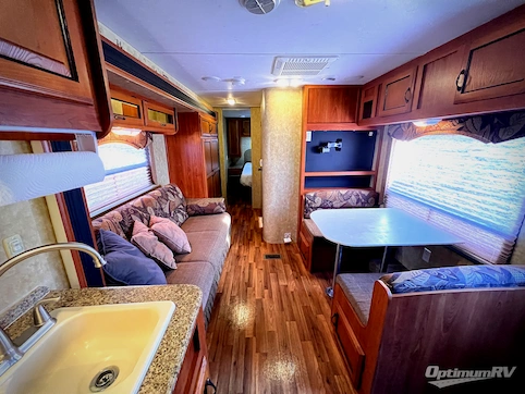2012 Coachmen Catalina 25RKS RV Photo 2