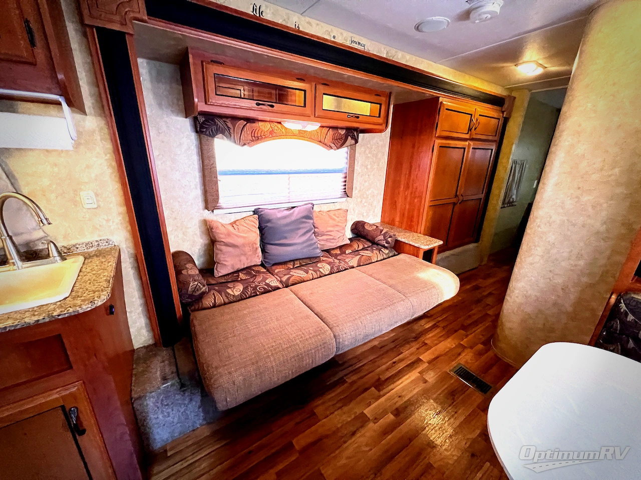 2012 Coachmen Catalina 25RKS Photo 8
