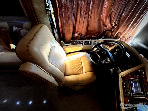 2013 Fleetwood Discovery 36J RV Photo 2