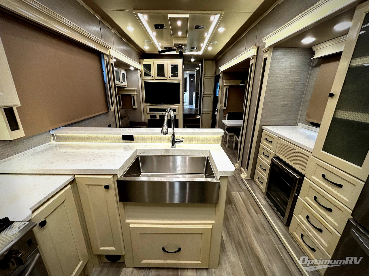 2022 VanLeigh Beacon 41LKB Photo 5