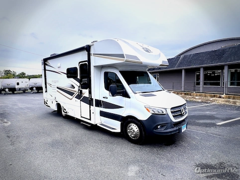 Used 2023 Jayco Melbourne 24R Featured Photo