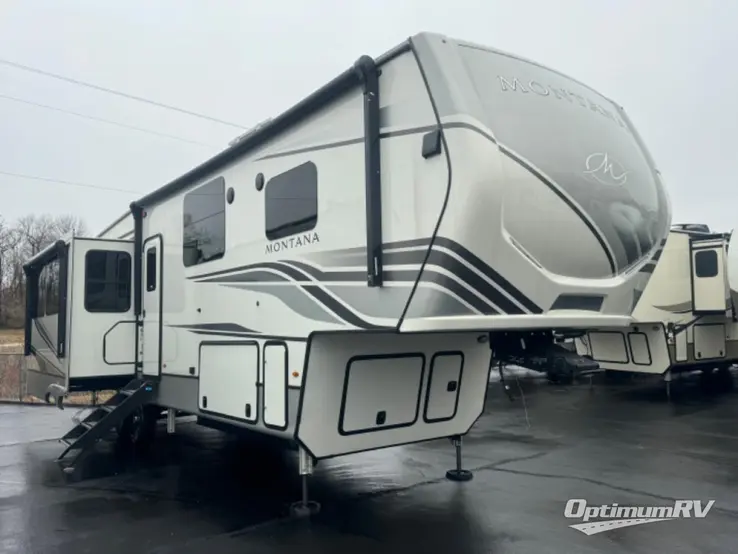 2023 Keystone Montana 3231CK RV Photo 1