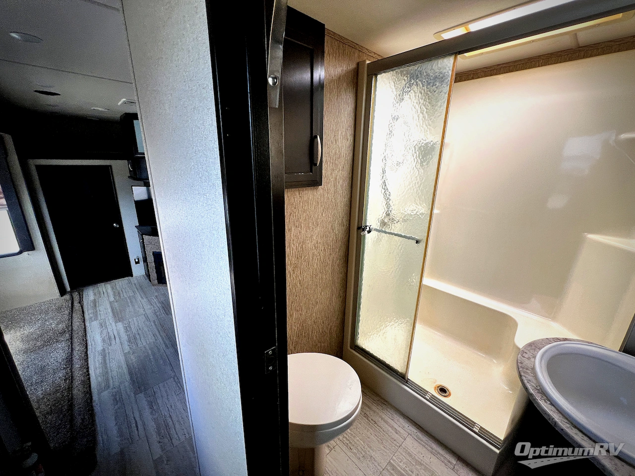 2016 Grand Design Momentum M-Class 350M Photo 22