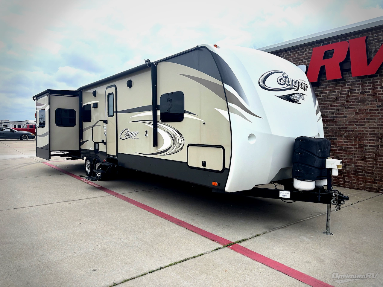2017 Keystone Cougar Half-Ton Series 32RESWE Photo 1