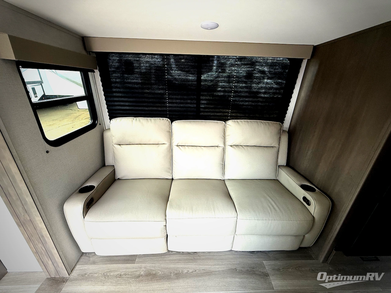 2026 Grand Design Transcend 245RLT Photo 7