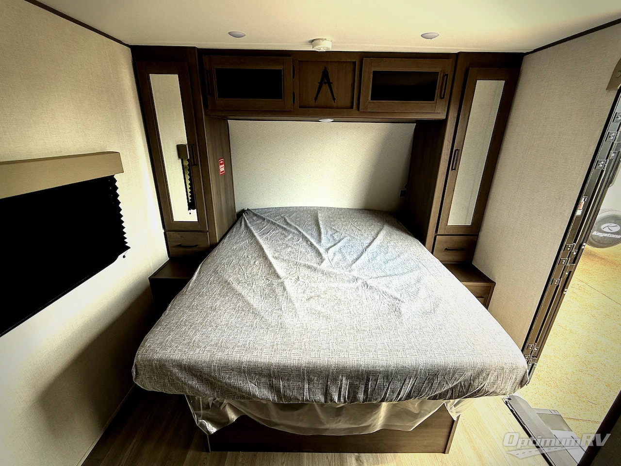 2026 Grand Design Transcend 245RLT Photo 10
