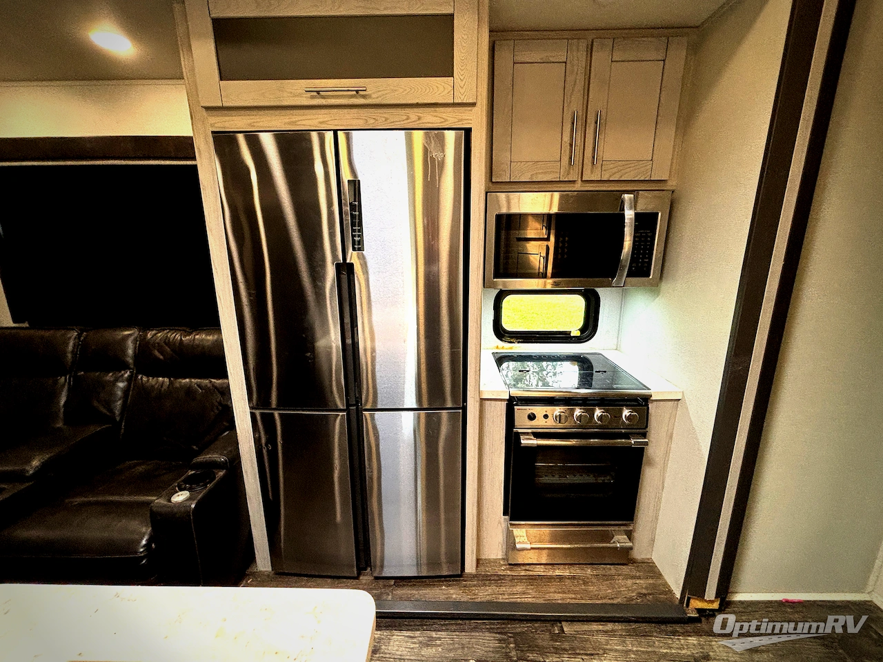 2022 Keystone Fuzion 430 Photo 19