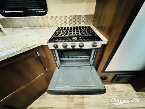 2018 Jayco White Hawk 23 MRB RV Photo 3