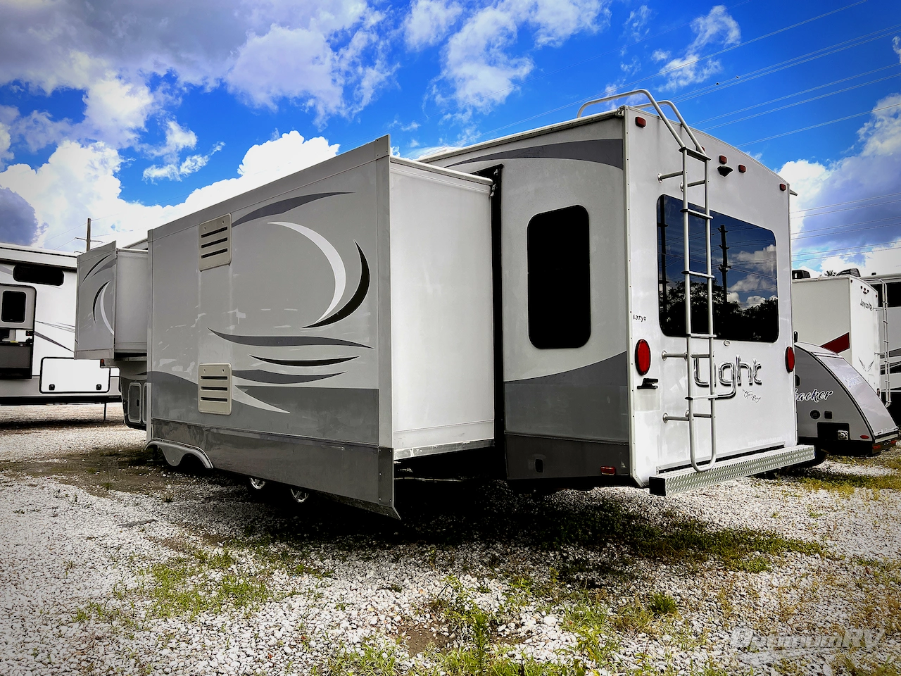 2017 Highland Ridge Open Range Light LF297RLS Photo 3