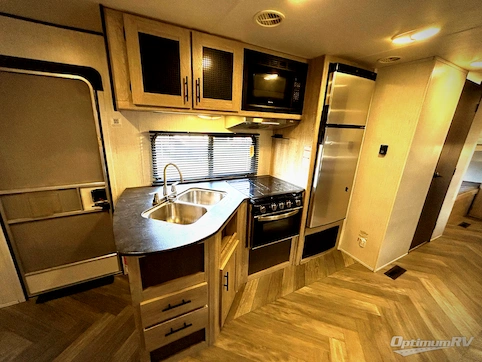 2022 Heartland Prowler 300BH RV Photo 3