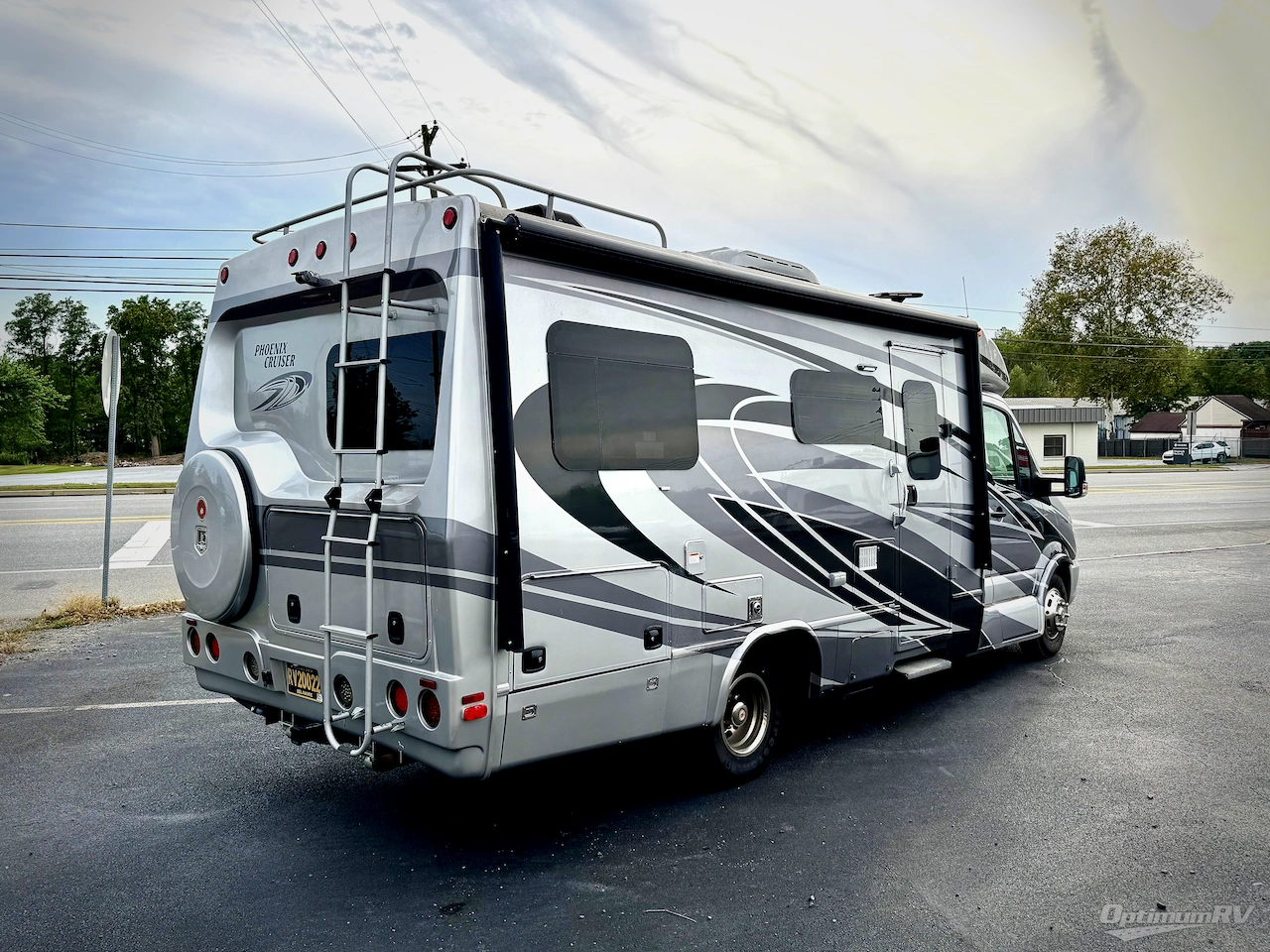 2017 Phoenix USA Phoenix Cruiser 2350 Photo 2
