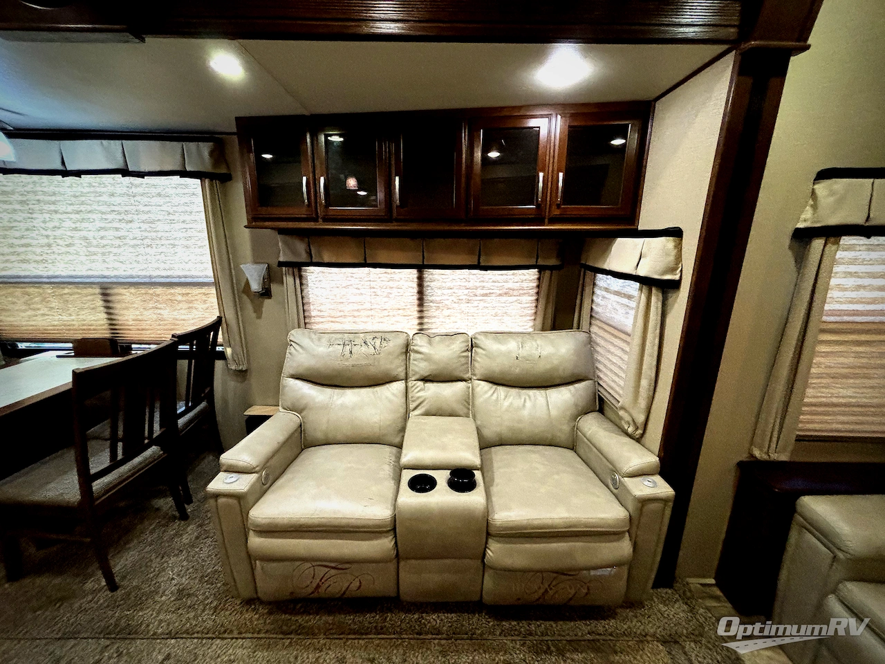 2015 Grand Design Solitude 369RL Photo 18