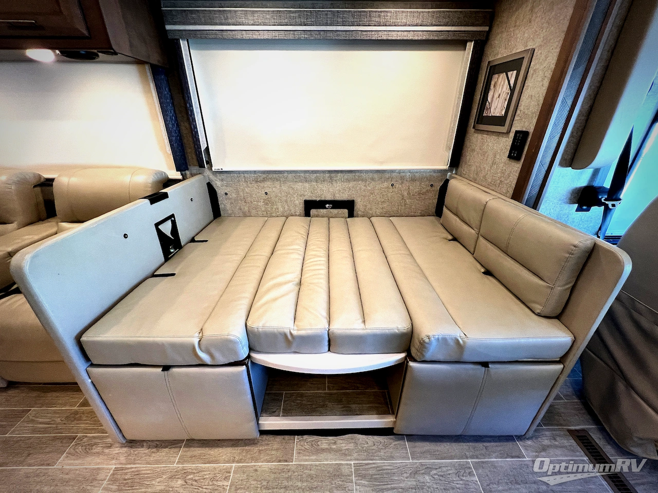 2022 Thor Miramar 37.1 Photo 17