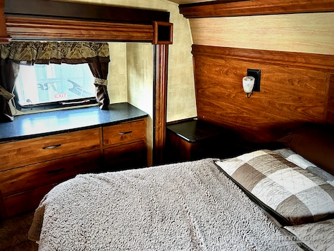 2013 Keystone Raptor 310TS RV Photo 3