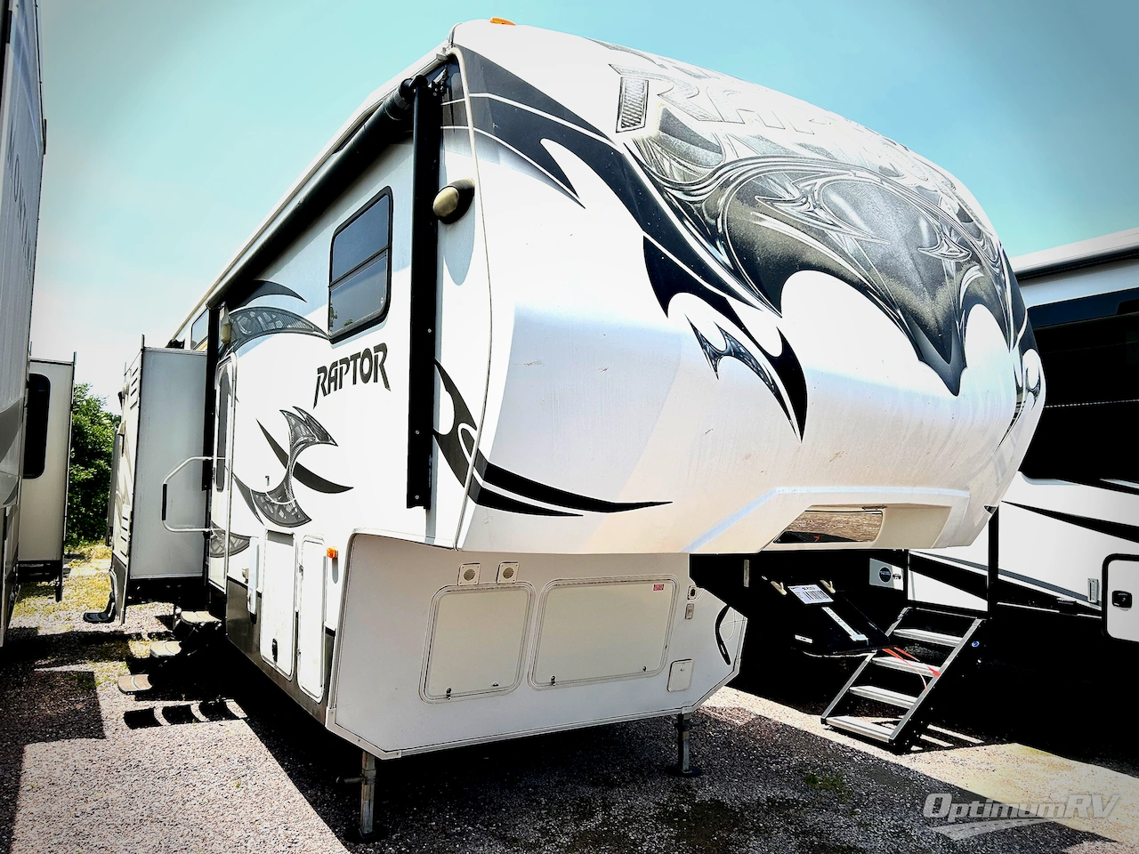 2013 Keystone Raptor 310TS Photo 1