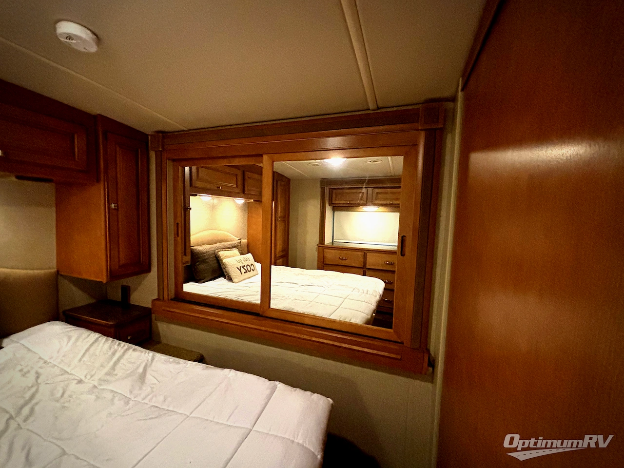 2014 Winnebago Vista 35F Photo 19