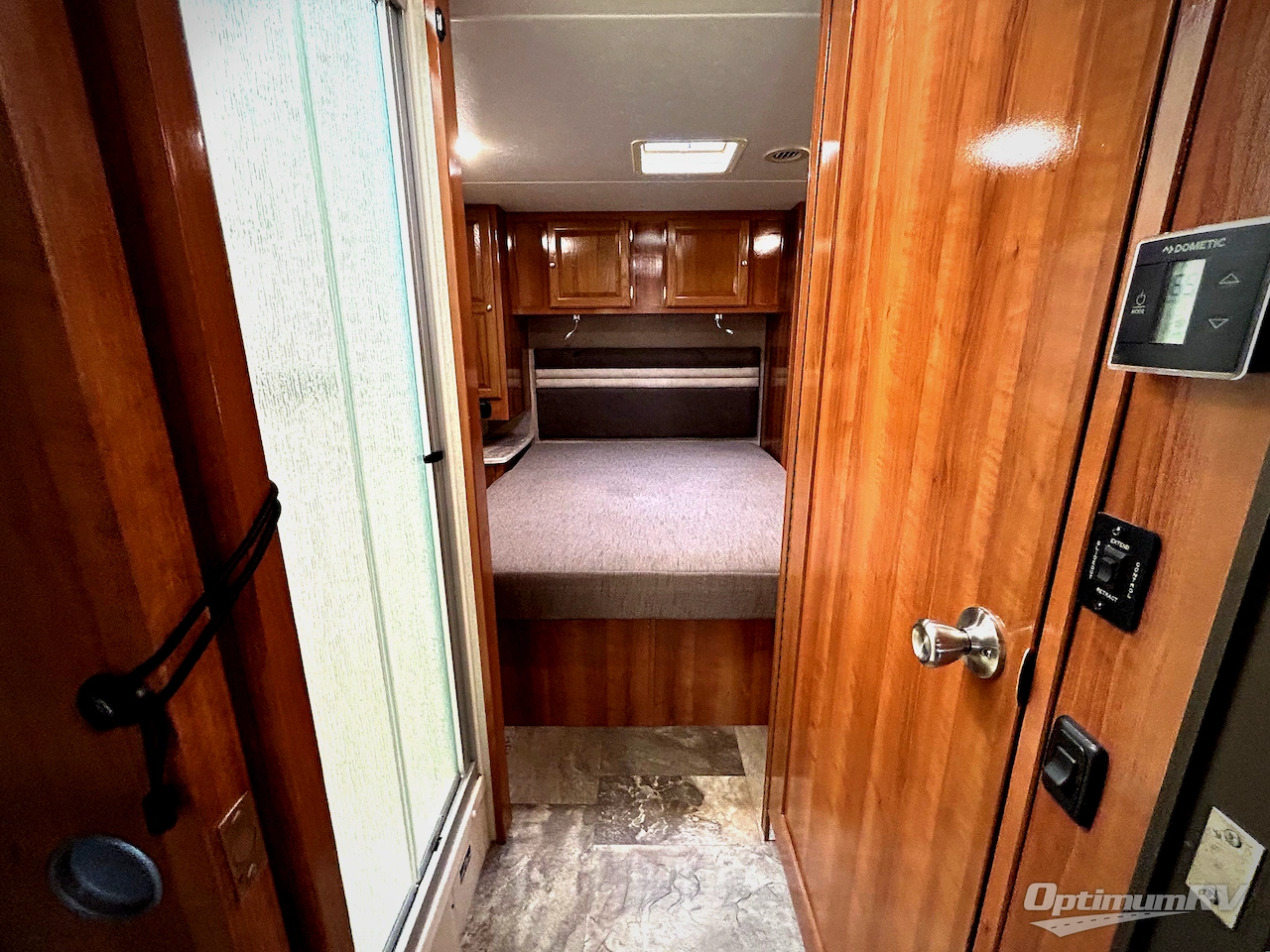 2019 Coachmen Leprechaun 319MB Ford 450 Photo 15