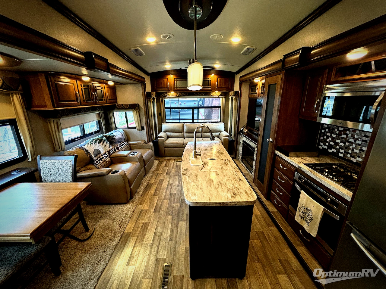 2017 Keystone Montana 3921 FB Photo 4