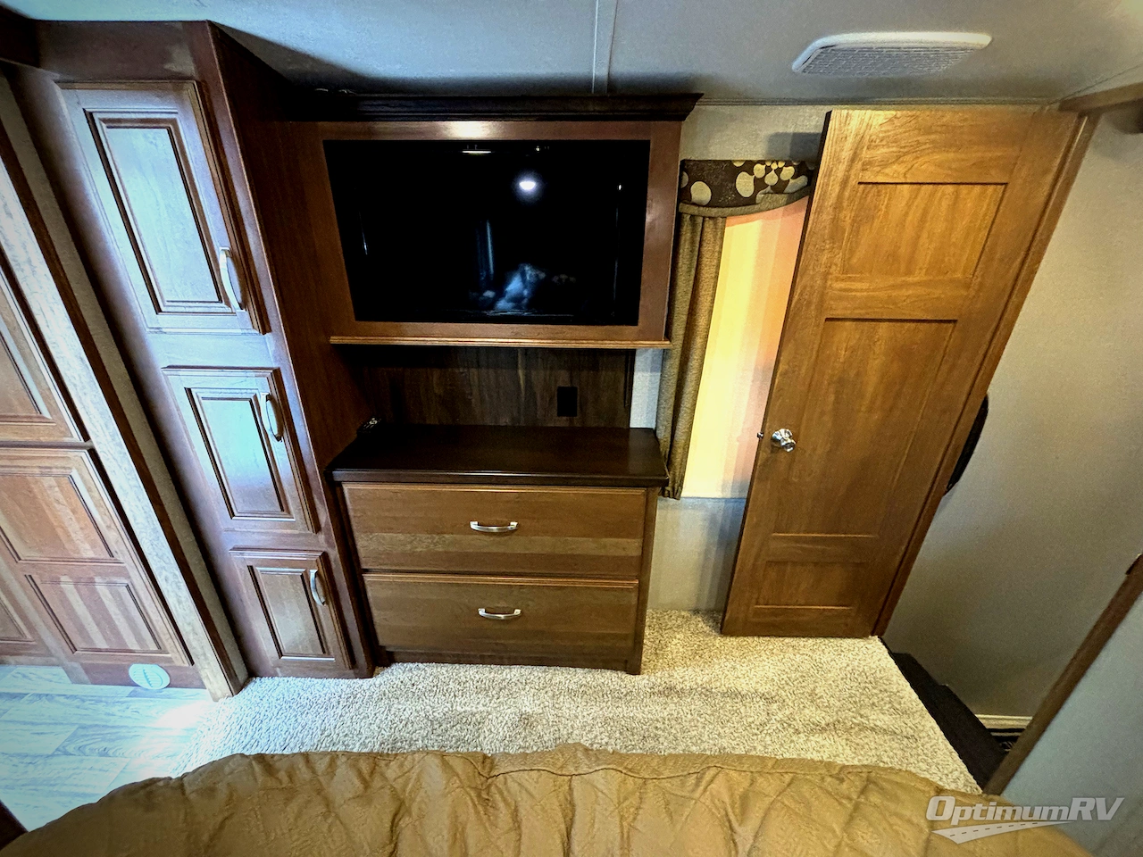2017 Keystone Montana 3921 FB Photo 13
