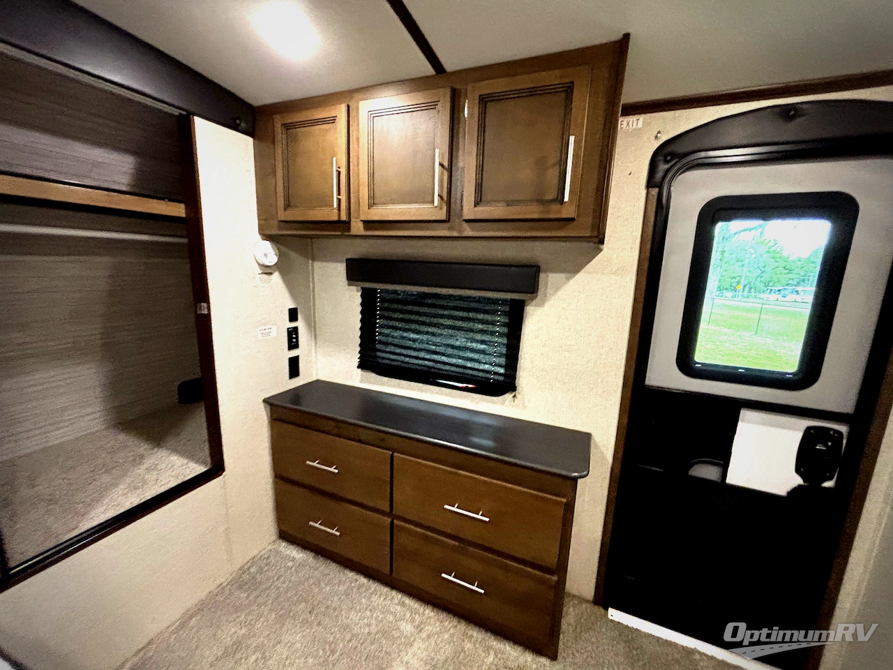 2020 Keystone Cougar Half-Ton 29RLD Photo 10