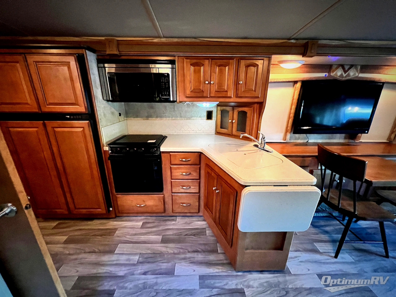 2012 Winnebago Sightseer 33C Photo 11