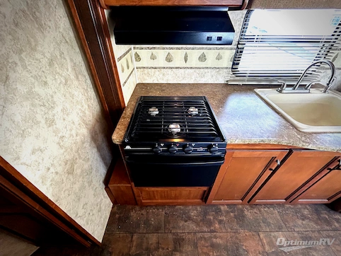 2011 Keystone Bullet 281BHS RV Photo 3