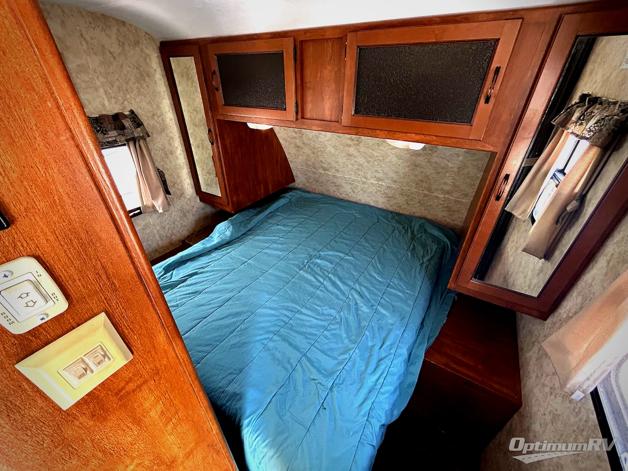 2011 Keystone Bullet 281BHS Photo 9