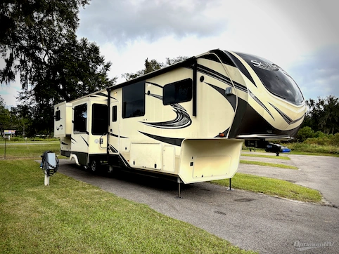 Used 2020 Grand Design Solitude 390RK Featured Photo