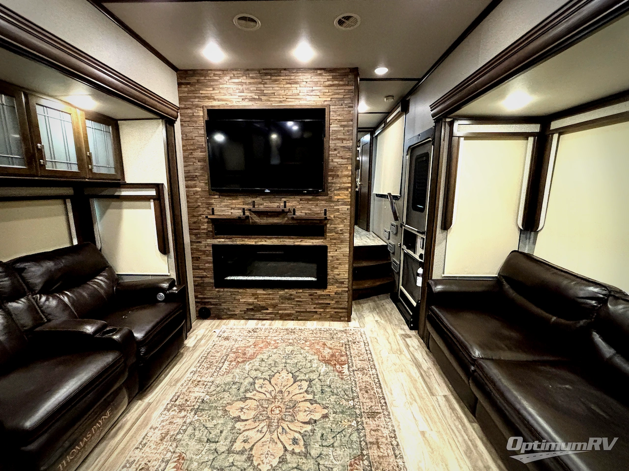 2020 Grand Design Solitude 390RK Photo 5