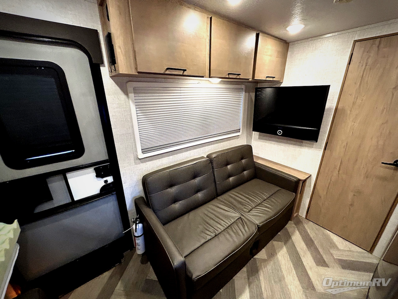 2022 Ember Overland Series 170MRB Photo 10