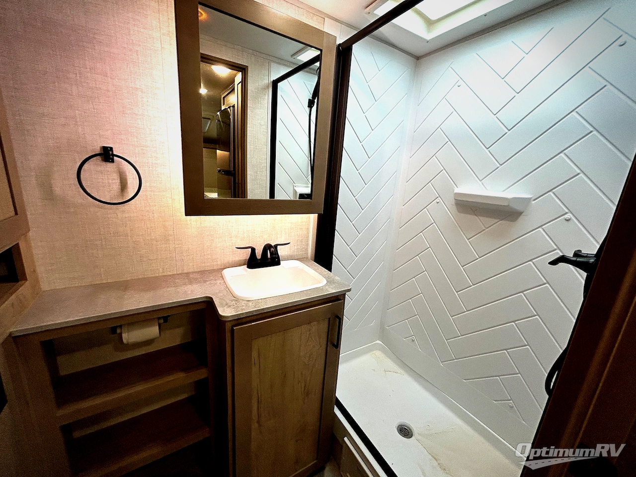 2022 Ember Overland Series 170MRB Photo 12